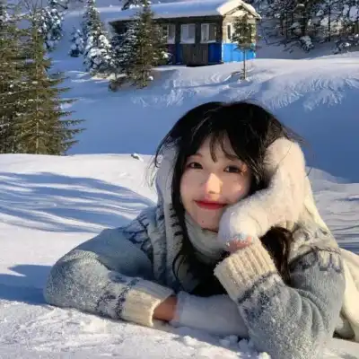 邱湛蓝